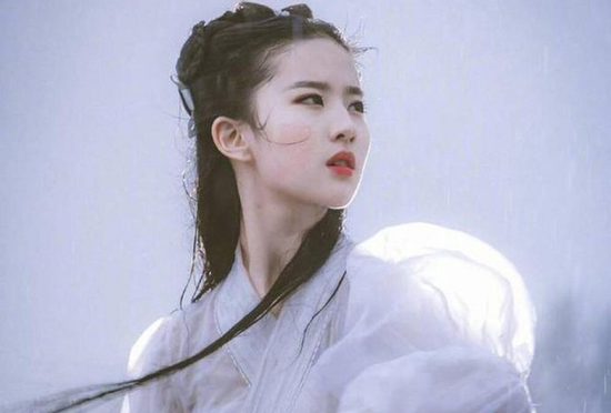 Những phiên bản Tiểu Long Nữ kinh điển nhất màn ảnh: Ai là tượng đài là số 1?