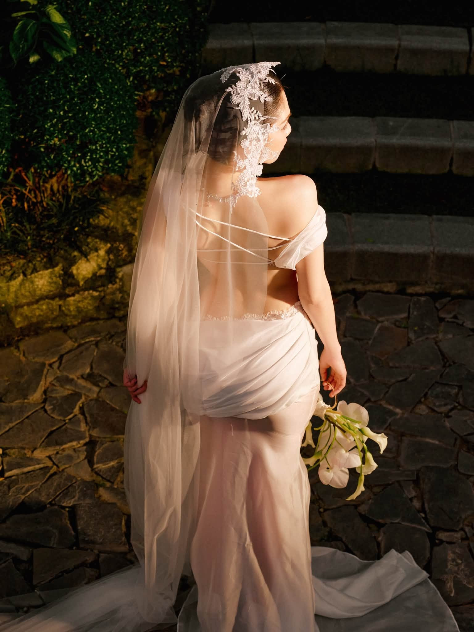 ngoc-trinh-5-1784516789.jpg