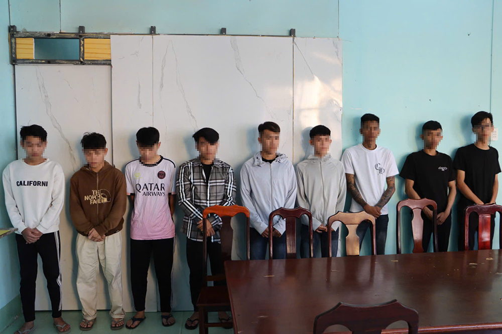 Khởi tố 32 thanh thiếu niên hỗn chiến trên đường phố ở An Giang插图 khoi to an giang.png