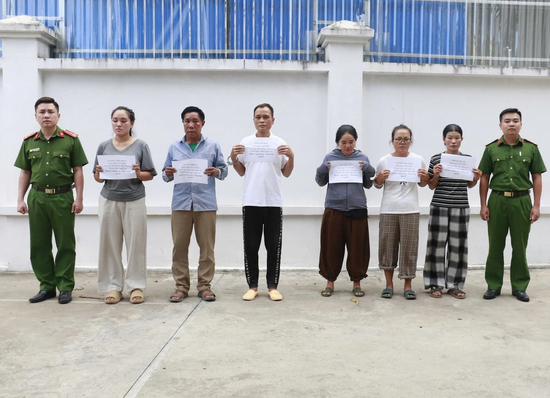 Phá đường dây bán thiếu nữ sang nước ngoài làm vợ, có nạn nhân dưới 14 tuổi