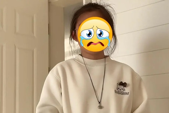 Mẹ quay clip mắng con vì điểm kém rồi đăng lên mạng khiến ai cũng bức xúc