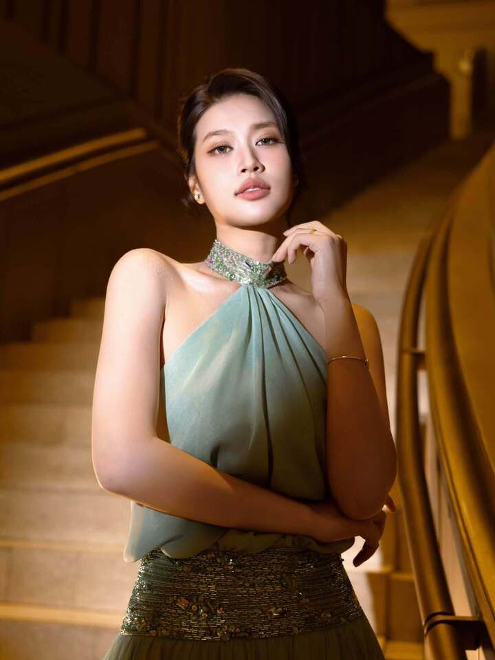 Đoàn Thiên Ân thăng hạng nhan sắc lẫn sự nghiệp.