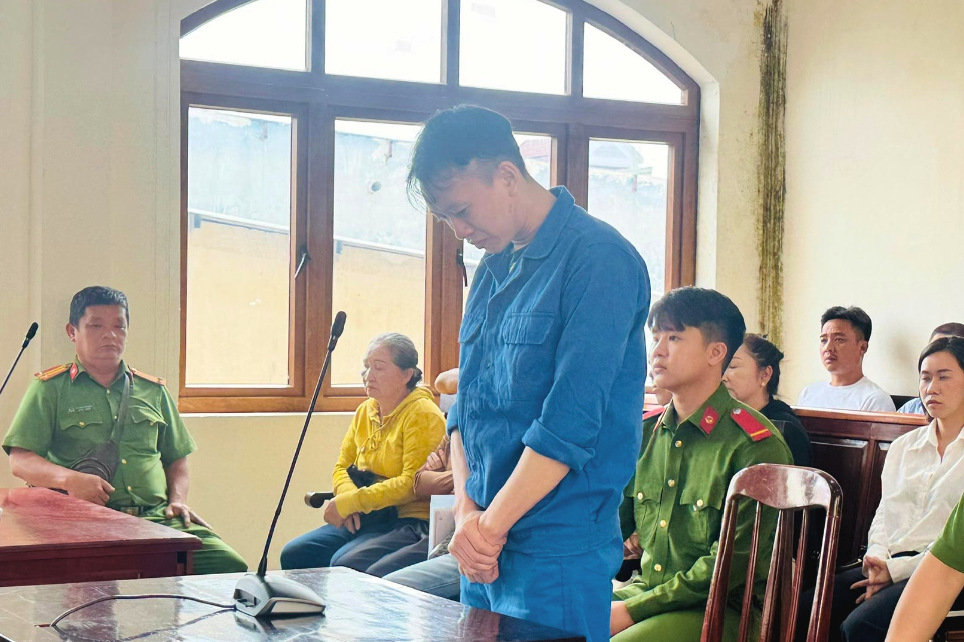 tuyen an.jpg