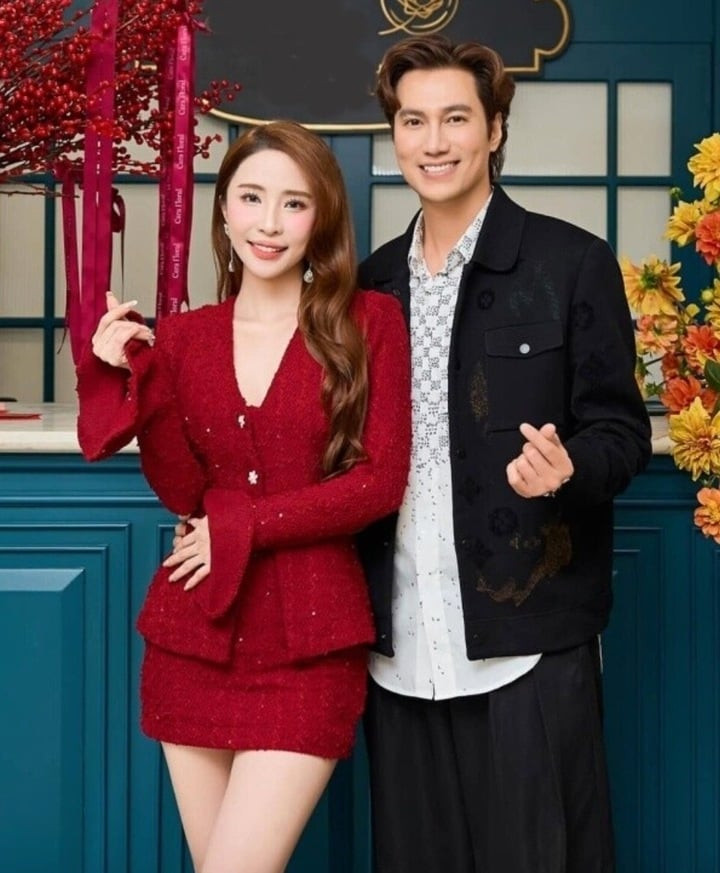 Điểm trùng hợp thú vị của 2 nam NSƯT điển trai nhất nhì phim giờ vàng VTV插图 NSƯT Việt Anh xác nhận hẹn hò diễn viên Quỳnh Nga.