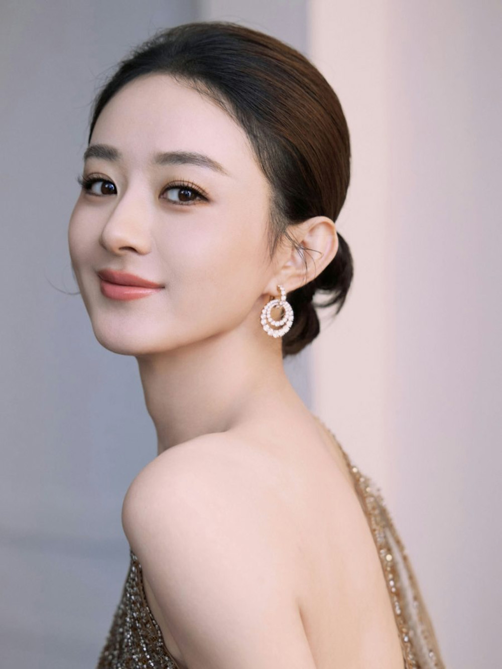 Top 10 mỹ nhân được yêu thích nhất điện ảnh Hoa ngữ gây nhiều tranh cãi插图3 top 10 my nhan duoc yeu thich nhat dien anh hoa ngu gay nhieu tranh cai hinh anh 4