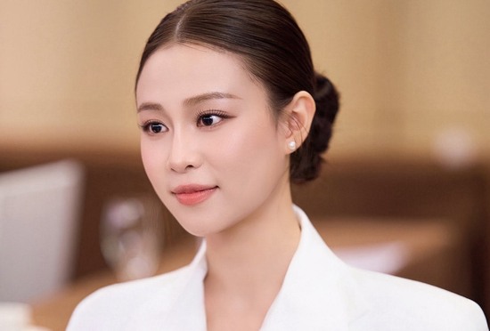 Diễn viên Quỳnh Châu 'Dưới ô cửa sáng đèn' thích người đàn ông thông minh, tử tế