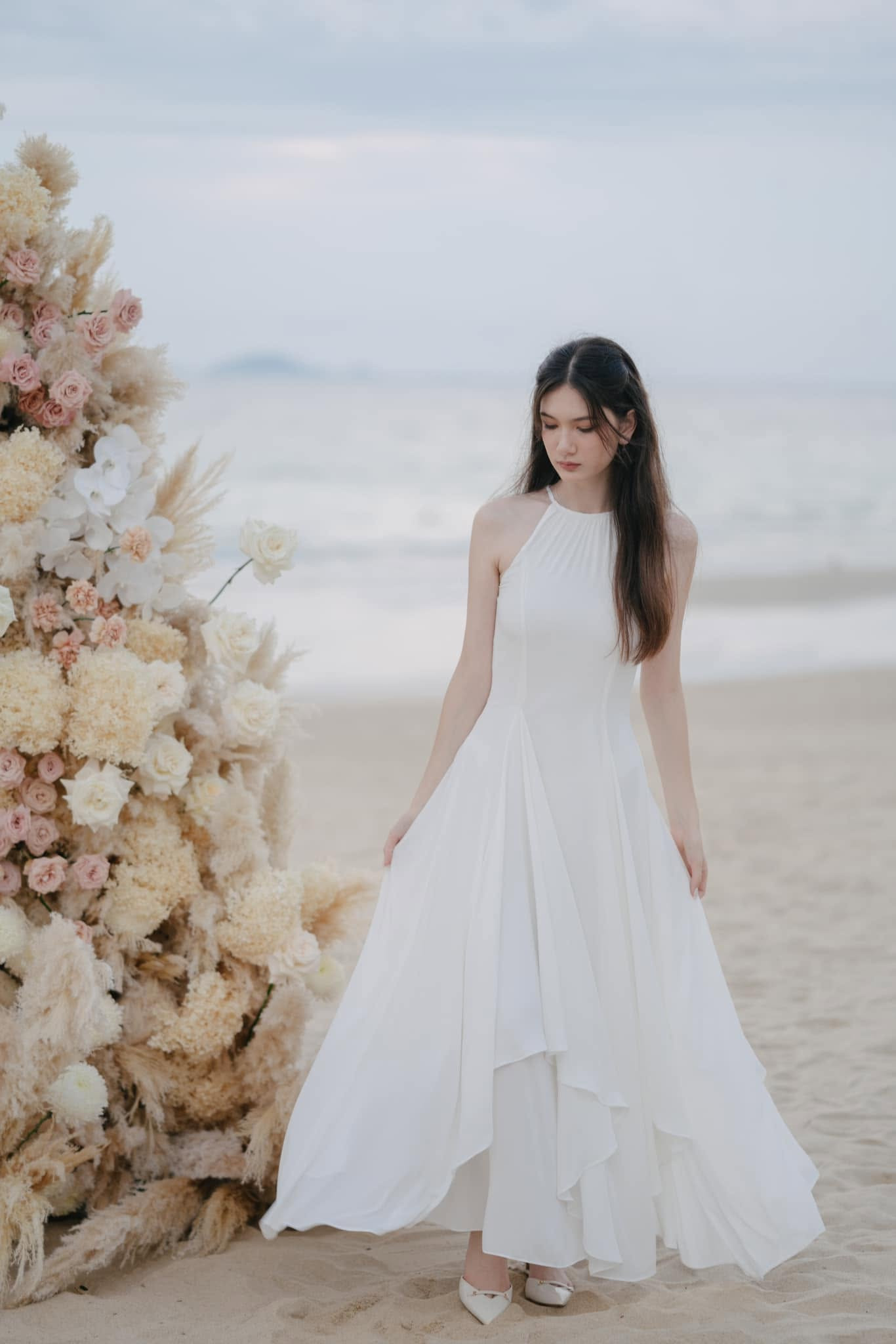 Chân dài 1m78 là em gái thủ môn Lâm Tây, diện váy cưới bồng xòe đi casting, visual búp bê Nga chiếm spotlight插图3 48029504211582018789907491115755173646911019n