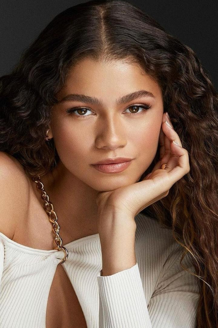 Sắc vóc mỹ nhân đóng nữ thần Athena trong bom tấn 'The Odyssey'插图4 Sau “The Odyssey”, Zendaya cũng góp mặt trong bom tấn “Spider-man: Brand New Day” cùng chồng là Tom Holland.