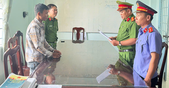Truy tố đối tượng nhiều lần xâm hại em họ ở An Giang