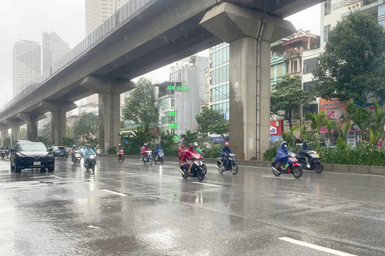 Tin mới về đợt mưa to kéo dài trong nhiều ngày tới ở Bắc Bộ - Ảnh 1.