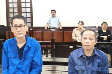 Trả hồ sơ vụ đạo diễn Lê Minh tạt sơn vào nhà con nợ