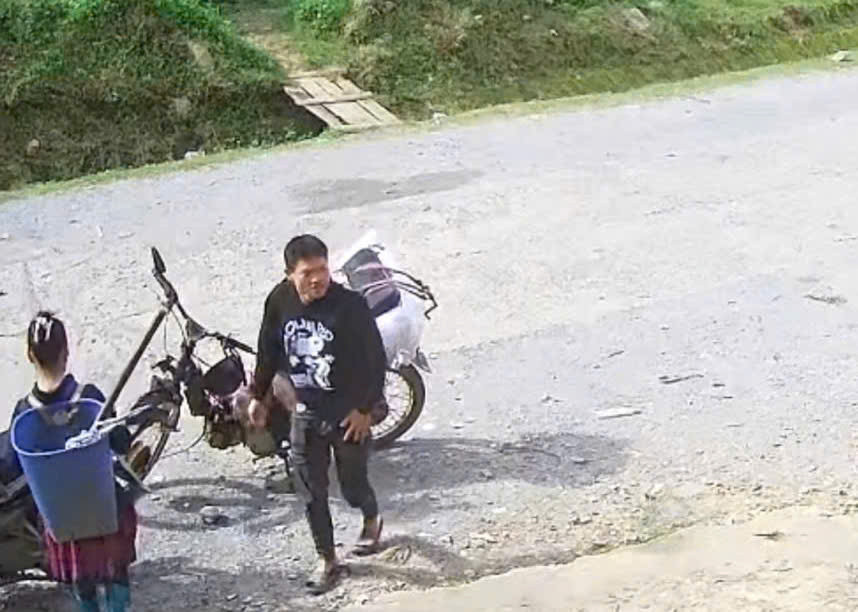 Đối tượng bắt cóc bé gái 6 tuổi bị tóm gọn sau 3 giờ gây án插图 bat coc lao cai 1.jpg