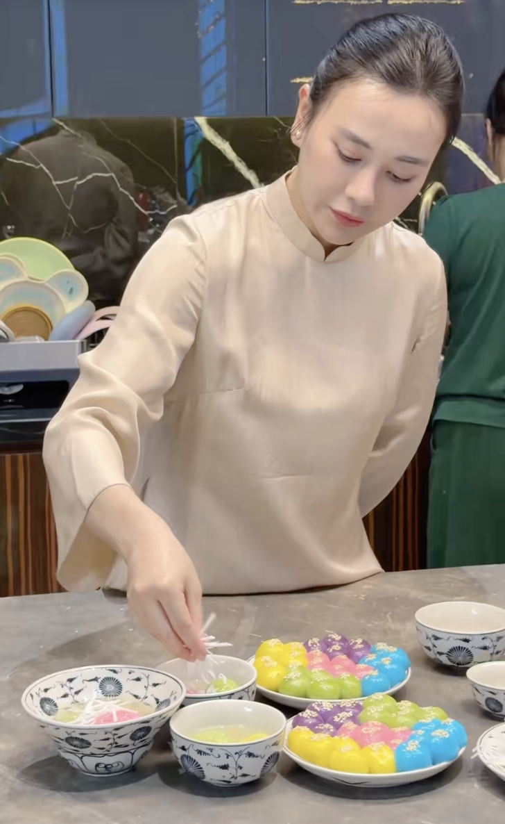 Phương Oanh một mình chăm cặp song sinh vẫn tự tay nấu ăn: Nhìn mâm cơm thấy độ tỉ mỉ插图10 anh man hinh 2026 07 03 luc 202348