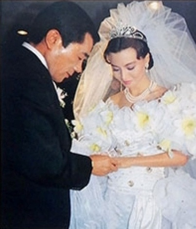 Cuộc sống không ngờ của nàng Hậu cưới đại gia ở tuổi đôi mươi nhưng vội ly hôn sau 5 năm - Ảnh 2.