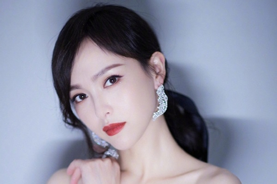 Tử vi tuần mới (6/7 đến 12/7/2026), 3 con giáp họa mấy cũng thành phúc, ôm hết tiền vàng thiên hạ, hưởng tài lộc sum suê