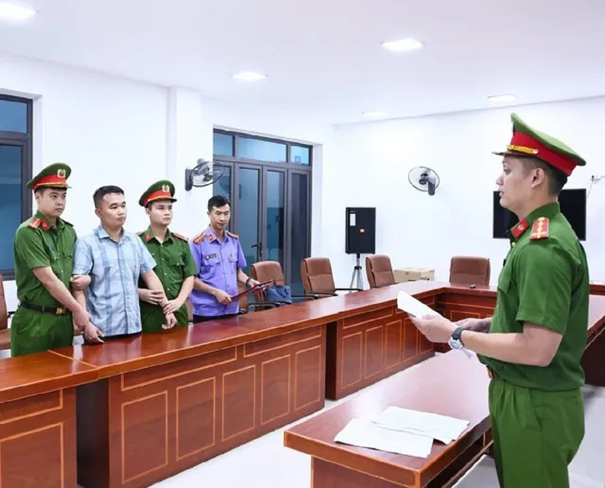 Bộ GD&ĐT: Cần làm rõ công tác coi thi dẫn đến điểm thi Toán bất thường tại Tuyên Quang- Ảnh 1.