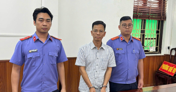 Bắt tạm giam nguyên Thẩm phán Tòa án nhân dân TP Hà Nội