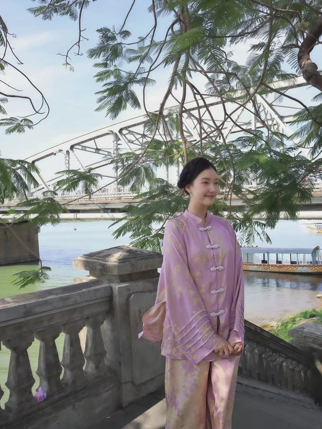 Mỹ nhân gốc Huế được cho có cốt cách giống Nam Phương Hoàng hậu nhất giờ ra sao?插图4