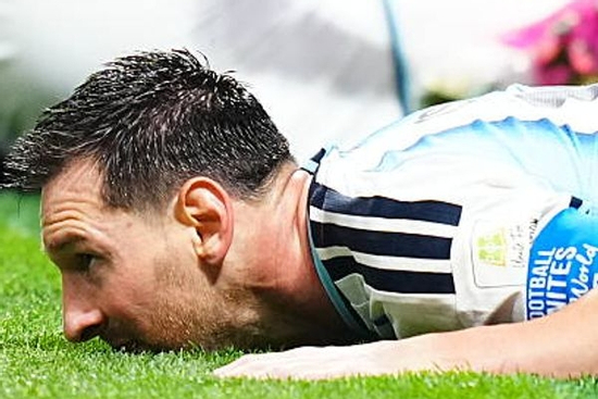 Hé lộ lý do Messi hay đá hỏng penalty