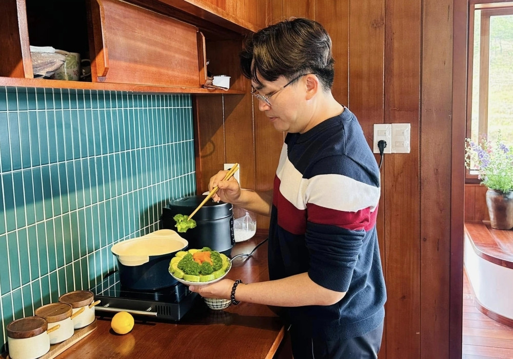 batch dai nghia thuong xuyen vao bep nau an cho ban than va gia dinh 444.jpg