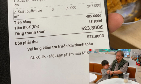 Quan sát thấy cụ ông chỉ ăn vài miếng trong bữa buffet ở Hà Nội, quản lý đưa ra đề nghị bất ngờ