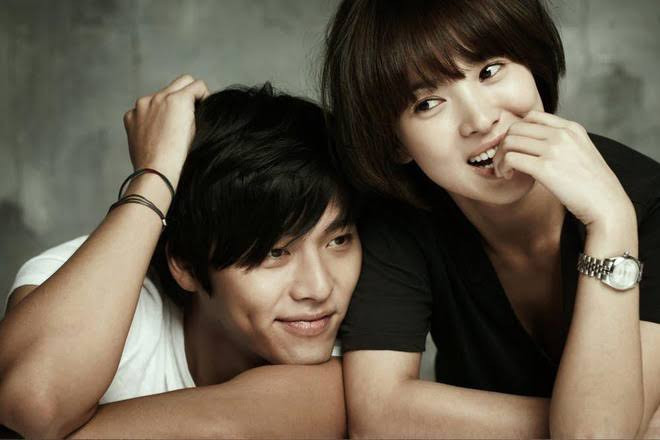Danh tính người đàn ông khiến mạng xã hội tưởng Song Hye Kyo có tình mới sau nhiều năm ly hôn插图5 Thông tin người đàn ông bị bắt gặp đi chơi thân thiết với Song Hye Kyo