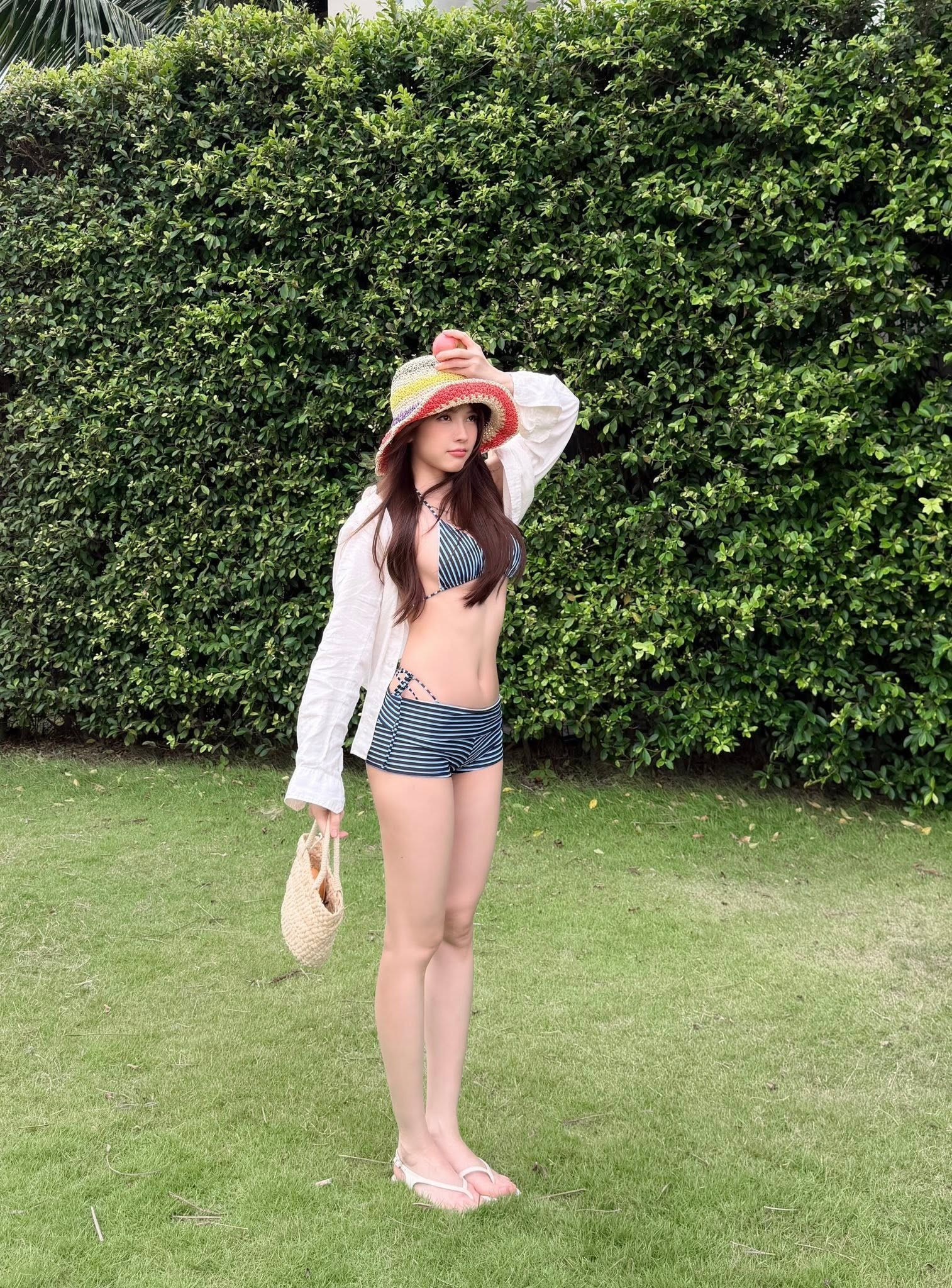 Nóng hơn mùa hè, Thiều Bảo Trâm khoe 3 vòng cuốn hút với bikini nhỏ xíu, sắc vóc tuổi 32 khiến dân mạng chú ý插图4 thieu-bao-tram-4-1786335893.jpg