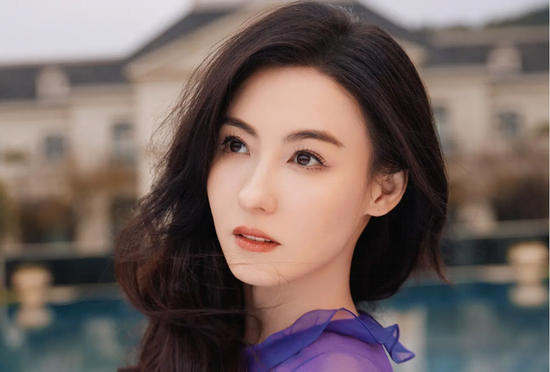 Từng giảm 23kg sau sinh, Trương Bá Chi gây chú ý với loạt thói quen duy trì vóc dáng ở tuổi 46