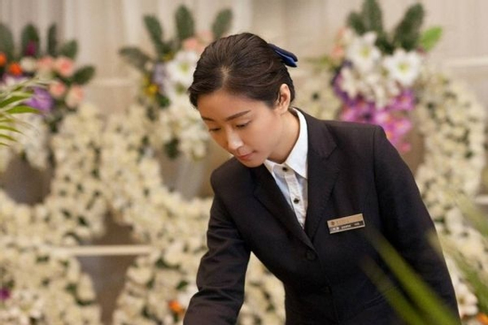 Ngành học dạy làm đám tang tại Trung Quốc: Ế ẩm bỗng hóa mỏ vàng, điểm chuẩn cao ngất, sinh viên giành giật nhau, 100% có việc làm