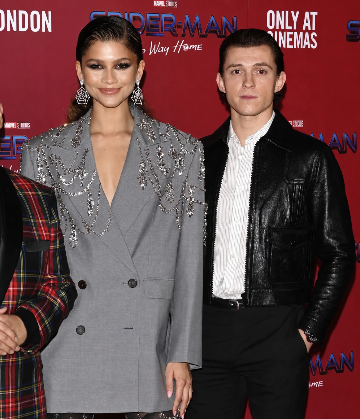 zendaya tu sao disney den guong mat duoc san don o hollywood hinh anh 5