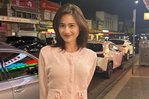 Hoa hậu Ý Nhi hoàn thành chương trình du học 3 năm tại Úc, chuẩn bị về Việt Nam