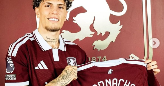 Garnacho khóa Instagram giữa lúc bạn gái cũ đăng tâm thư gây xôn xao
