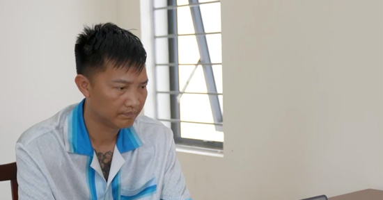 ‘Huấn Hoa Hồng’ và vợ bán nước hoa hơn 300 tỷ đồng nhưng không xuất hóa đơn