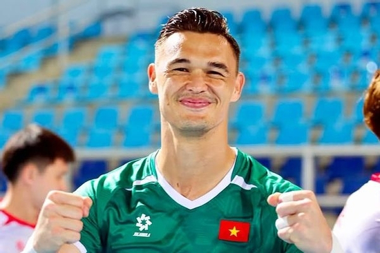 Không phải Xuân Son, trang web quốc tế chấm điểm cao nhất cho 'lá chắn thép' của HLV Kim Sang-sik