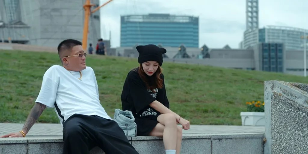 Chán những màn thả thính văn mẫu, khán giả phát sốt với show hẹn hò toàn 'trai hư gái hư'插图2 6