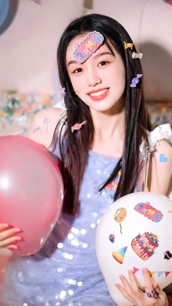 Đúng 16h30 ngày mai, thứ Tư 19/8/2026, 3 con giáp của cải chất núi, tiền vào túi ầm ầm, vận trình sáng như trăng Rằm - Ảnh 1