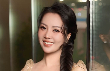 MC Thụy Vân VTV tuổi 40 nhan sắc rạng rỡ, viên mãn với cuộc hôn nhân kín tiếng