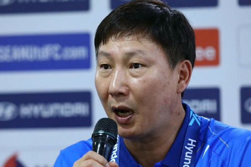 Tuyển Việt Nam bị hoài nghi vì ghi ít bàn ở Mỹ Đình, HLV Kim Sang-sik đáp trả đanh thép