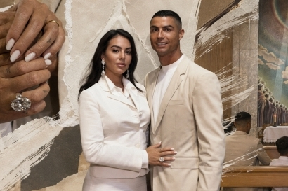 Vì sao một biểu tượng như Cristiano Ronaldo lại chọn cưới trong im lặng?