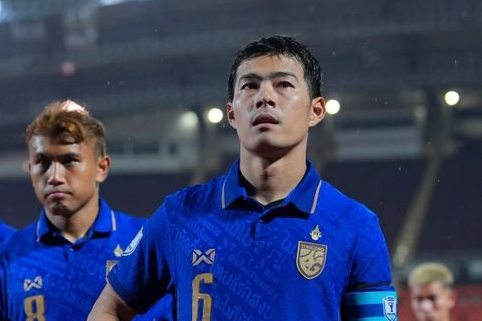 Truyền thông Thái Lan thất vọng: 'Voi chiến' vào chung kết ASEAN Cup với kịch bản cay đắng khi gục ngã trước Singapore