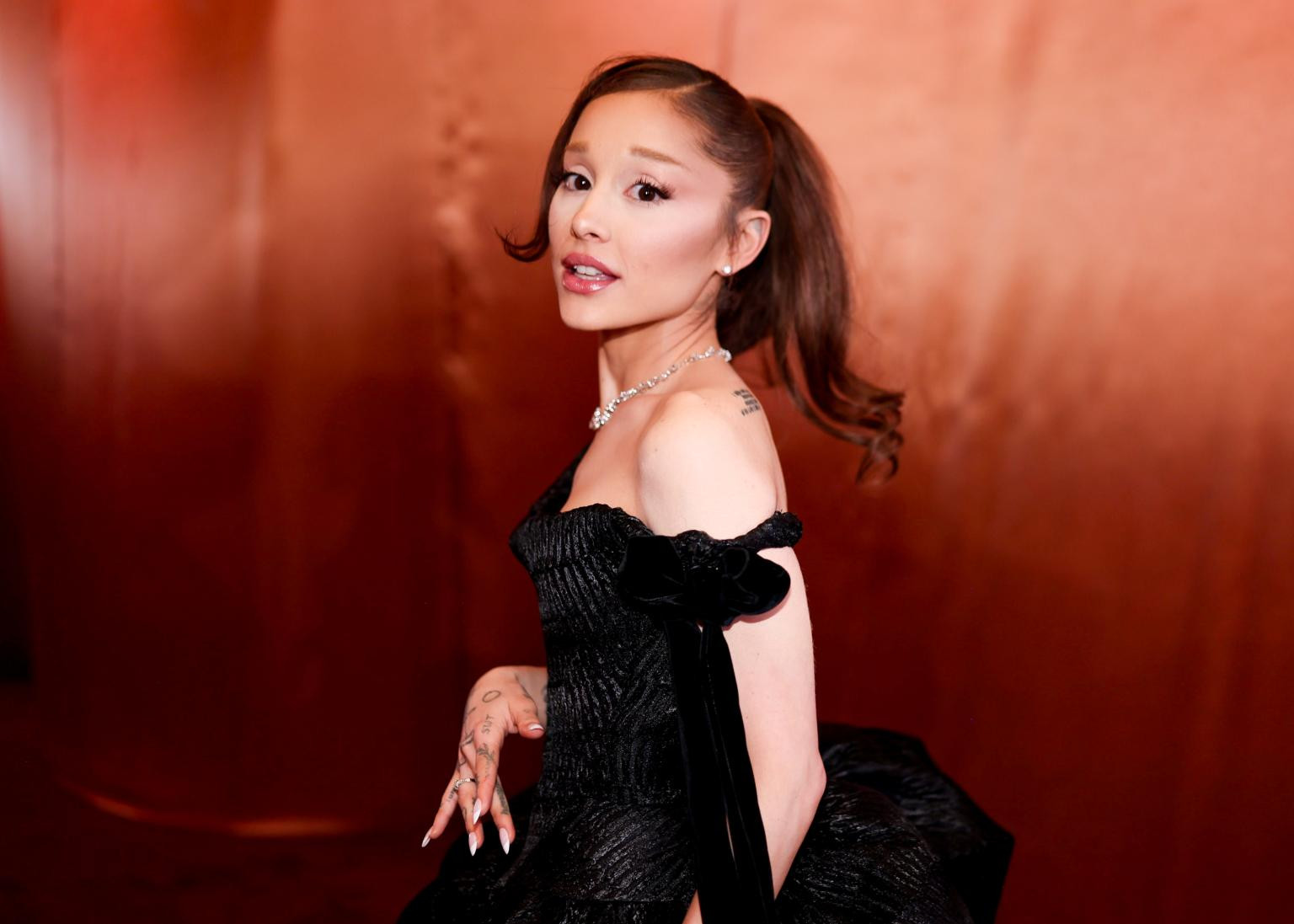 ariana grande 83rd annual golden 136095955a4c379 1785596950687230810701