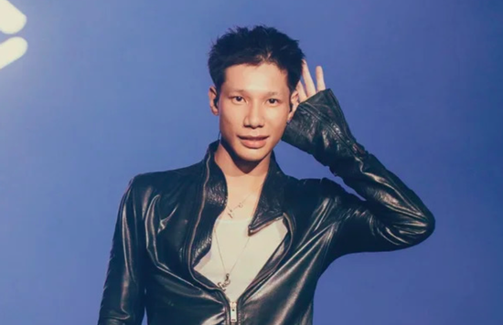 Rapper MCK tự nguyện gỡ các bản ghi, khuyên fan không quá khích