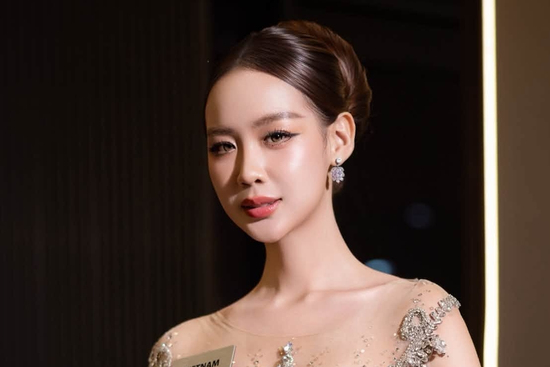 Bảo Ngọc giành chiến thắng đầu tiên tại Miss World