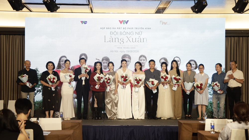 bong da lang xuan (2).JPG