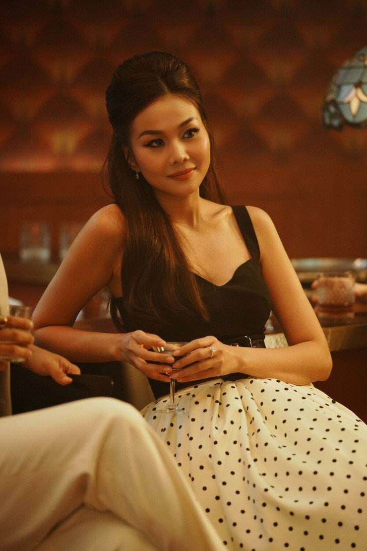 MADAMES THANH SAC   THANH HANG (2).jpg
