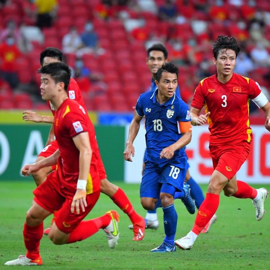 Chanathip động viên ĐT Thái Lan: 'Việt Nam không mạnh như chúng ta nghĩ đâu'