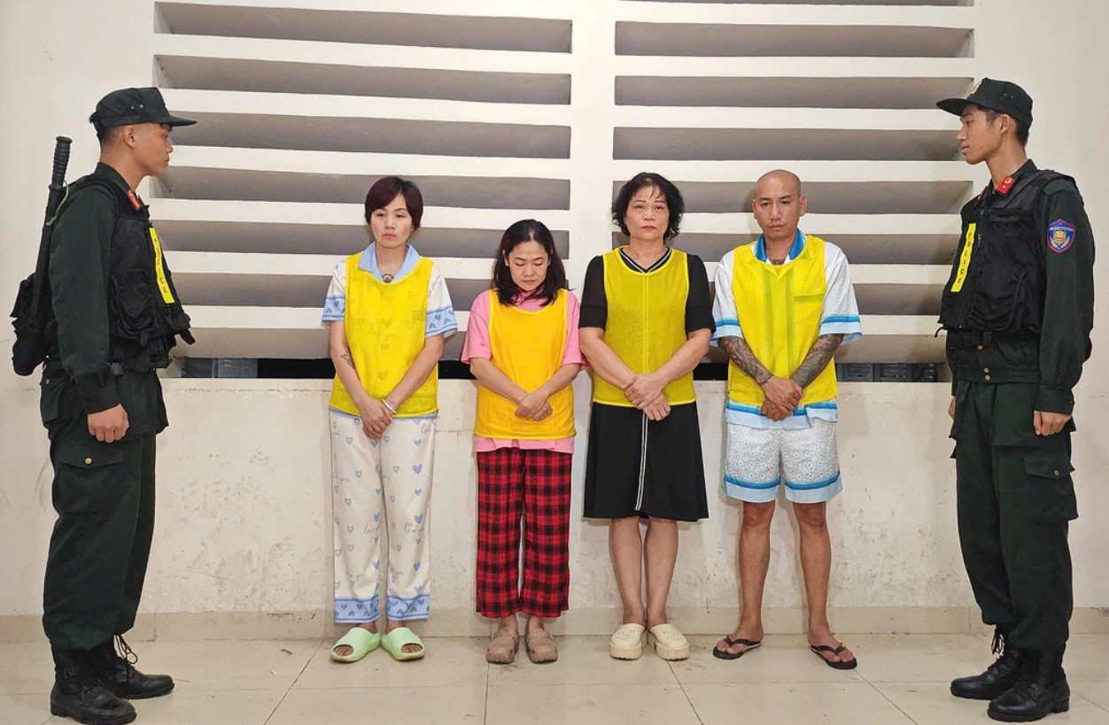 Bị can Kiều, Thanh, Hương Lan, Phú (từ trái qua) - Ảnh: Công an cung cấp