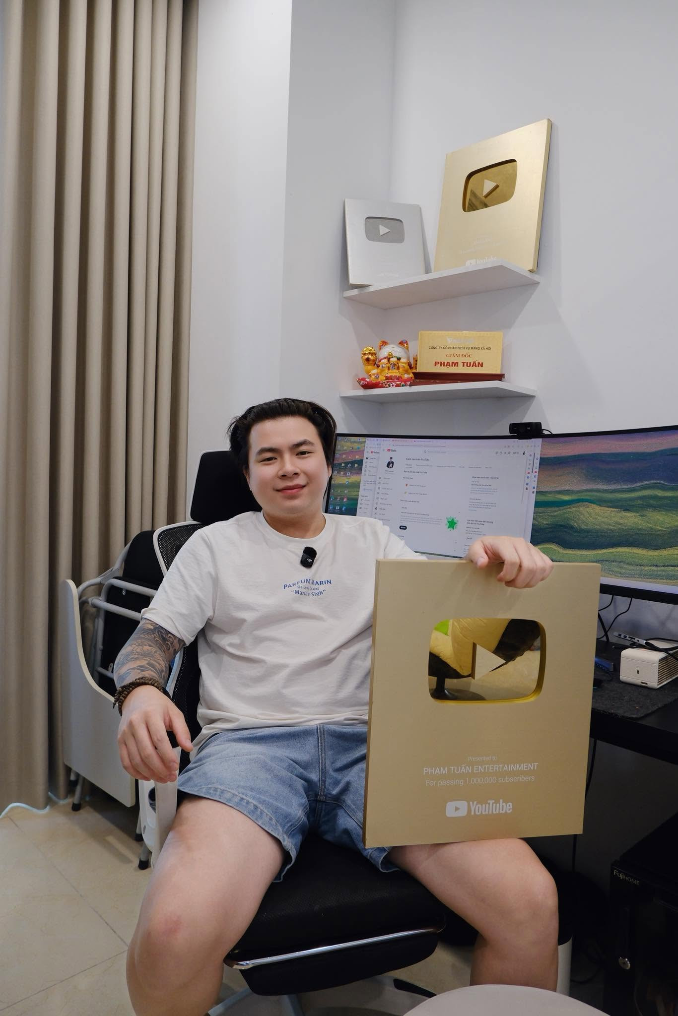 Từ phim triệu view đến vòng lao lý: Cái giá đắt của các 'giang hồ mạng'插图4 TikToker Phạm Tuấn là người em thân thiết với Khá Bảnh - Ảnh: FBNV