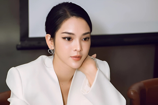 Phát ngôn của Quỳnh Lương, Bích Trâm: Báo động văn hóa ứng xử trên không gian mạng