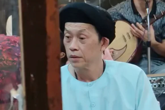 Diện mạo mới nhất của Hoài Linh khiến khán giả đặc biệt quan tâm